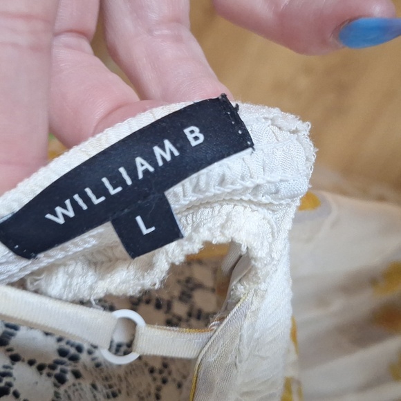 Gorgeous Women's Deep V Maxi Dress - Picture 7 of 9